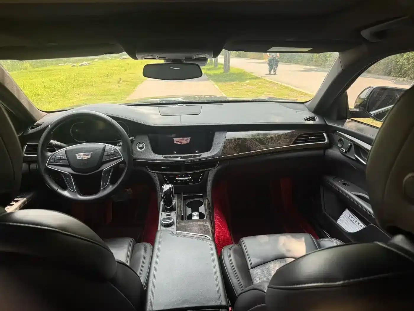 2021 Cadillac CT6 28T Luxury — миниатюра 4