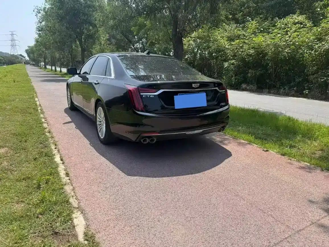 2021 Cadillac CT6 28T Luxury — миниатюра 7
