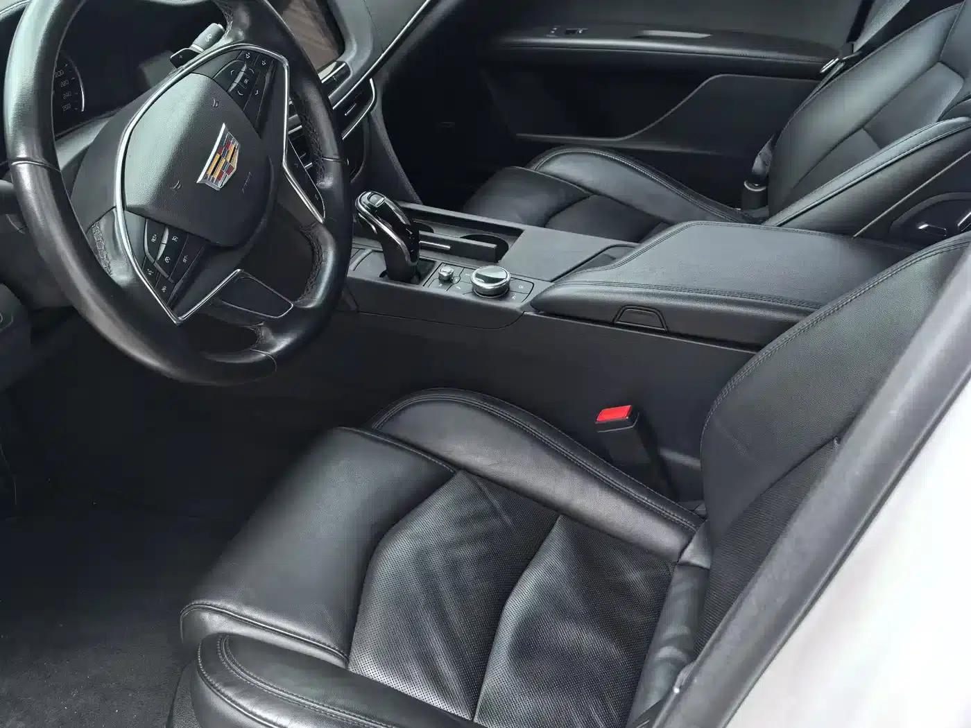 2021 Cadillac CT6 28T Luxury — миниатюра 7