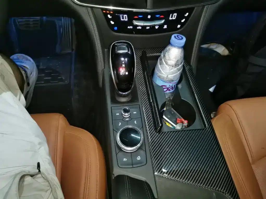 2021 Cadillac CT6 28T Luxury — миниатюра 14