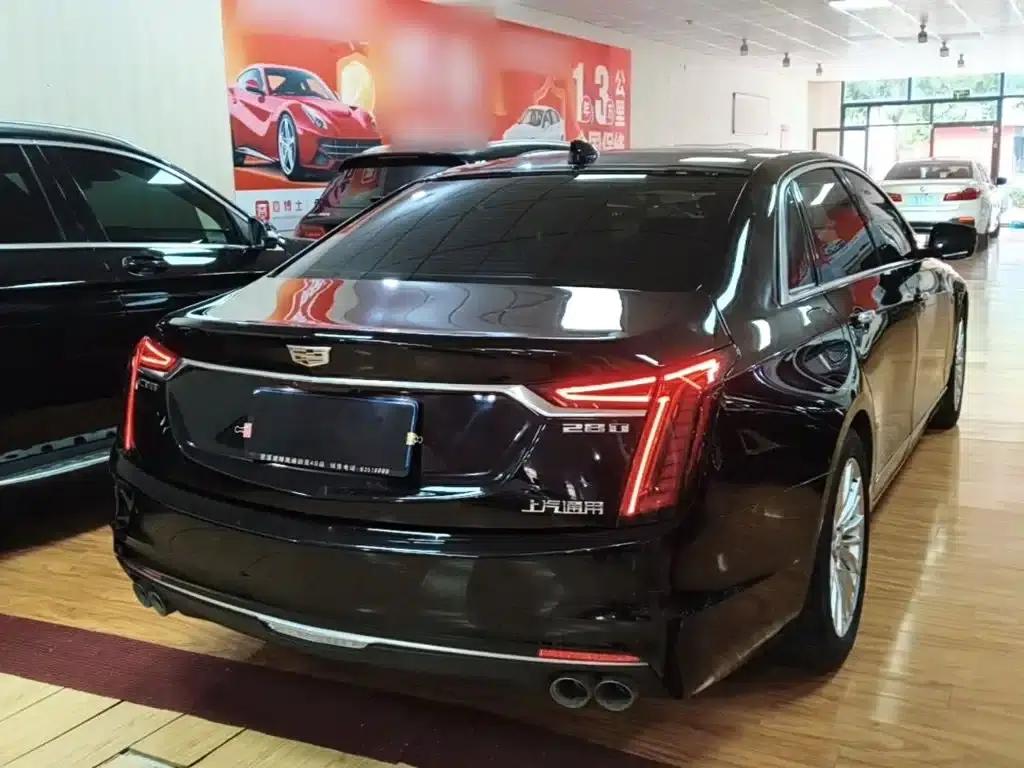 2021 Cadillac CT6 28T Luxury — миниатюра 7