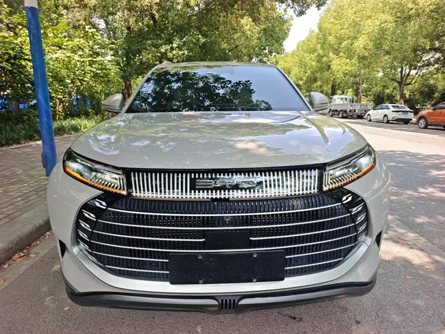 BYD Frigate 07 2023 DM-i 205KM Prestige Model — миниатюра 2