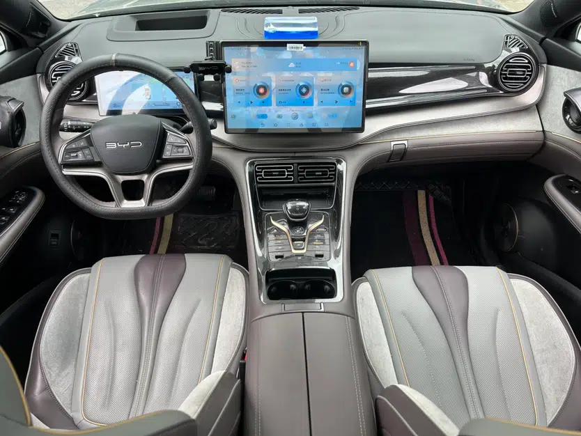 BYD Frigate 07 2023 DM-i 205KM Flagship Model — миниатюра 47