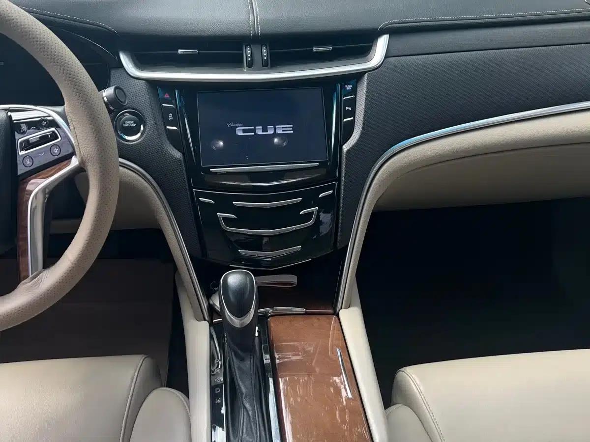 2018 Cadillac XTS 28T Technology Edition — миниатюра 12