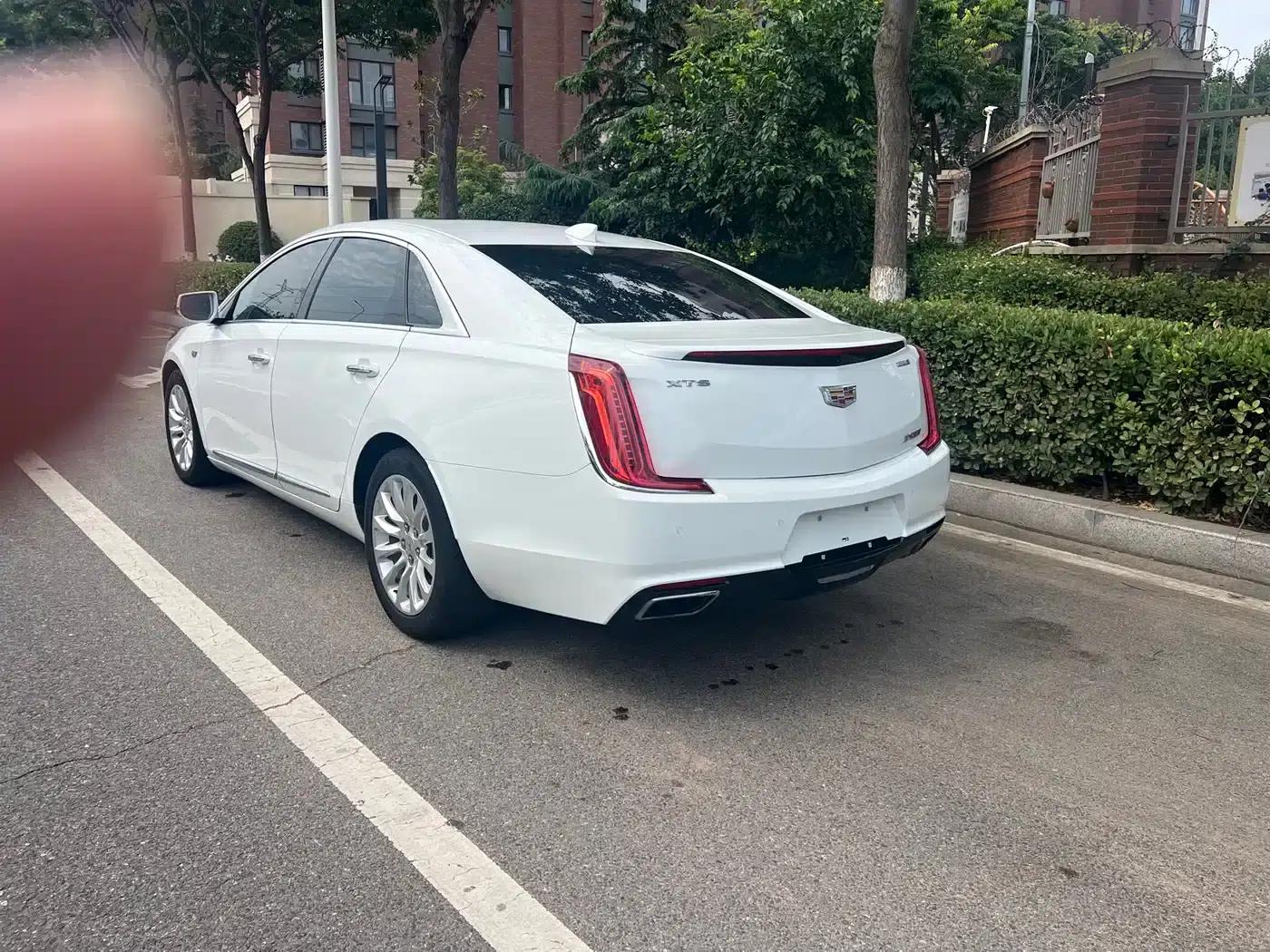 2018 Cadillac XTS 28T Technology Edition — миниатюра 6