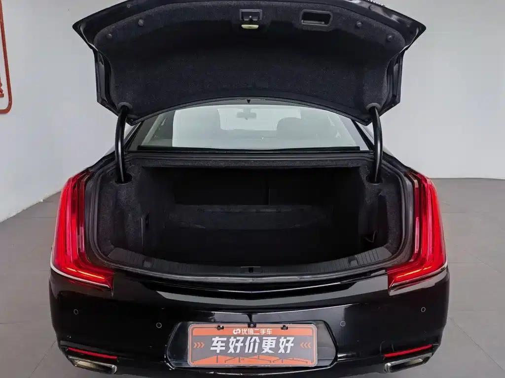 2018 Cadillac XTS 28T Elite — миниатюра 16