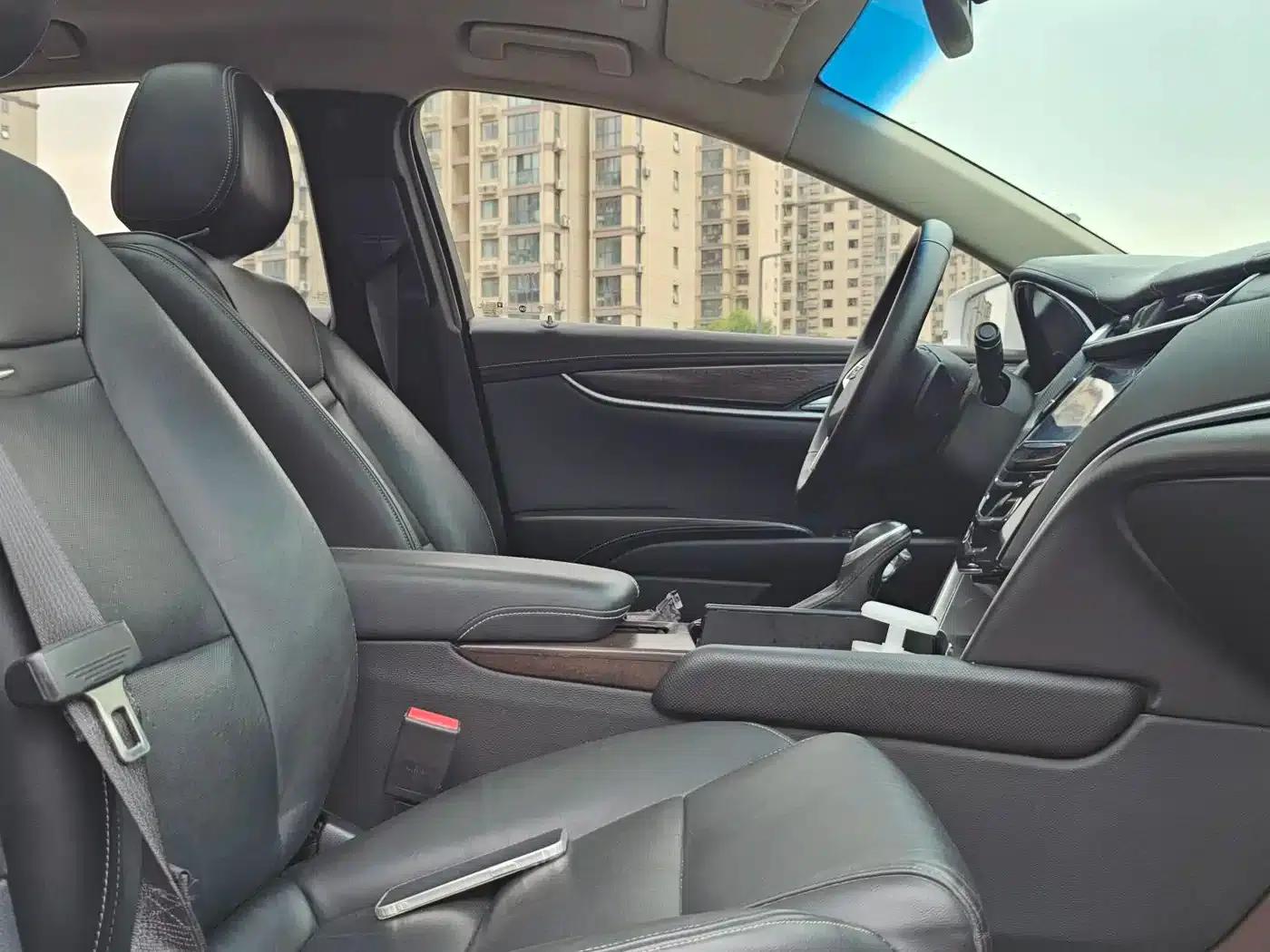 2018 Cadillac XTS 28T Elite — миниатюра 14