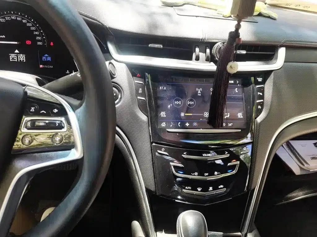 2018 Cadillac XTS 28T Technology Edition — миниатюра 6