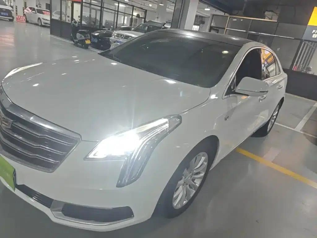 2018 Cadillac XTS 28T Technology Edition — миниатюра 1