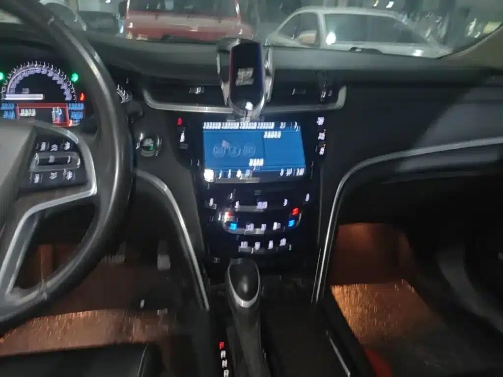 2018 Cadillac XTS 28T Technology Edition — миниатюра 13