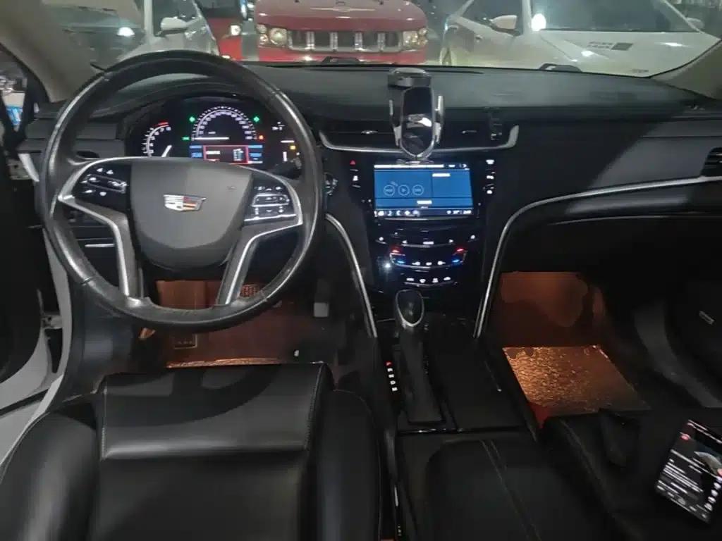 2018 Cadillac XTS 28T Technology Edition — миниатюра 10