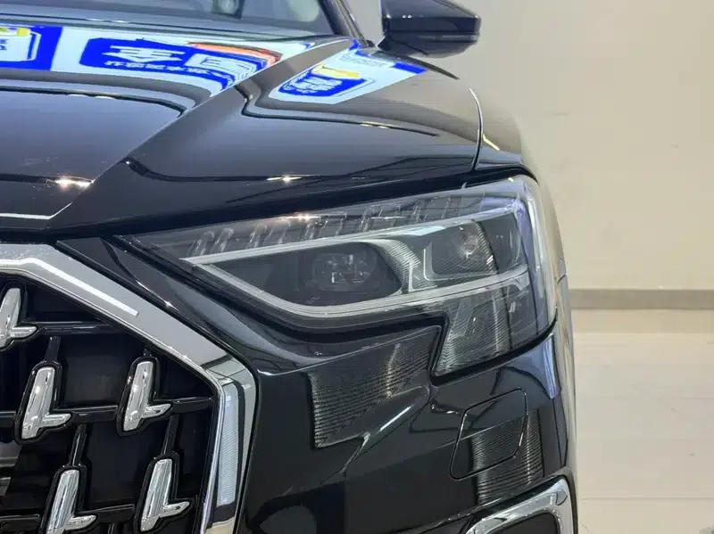 2023 Audi A8 A8L 55 TFSI quattro Flagship — миниатюра 8