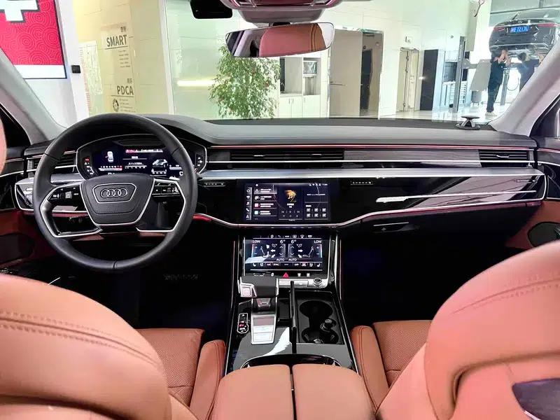 2022 Audi A8 A8L Horch Founder's Edition Legend — миниатюра 7