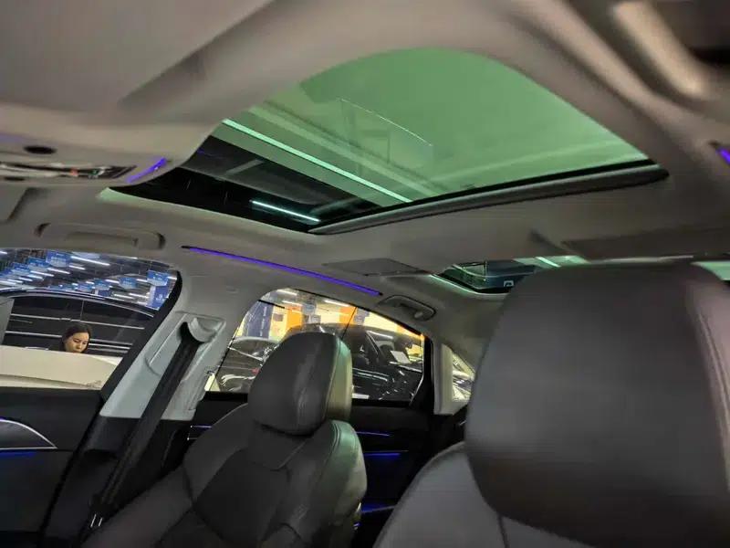 2022 Audi A8 A8L 50 TFSI quattro Comfort Edition — миниатюра 14
