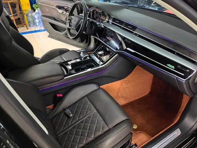 2022 Audi A8 A8L 50 TFSI quattro Comfort Edition — миниатюра 7
