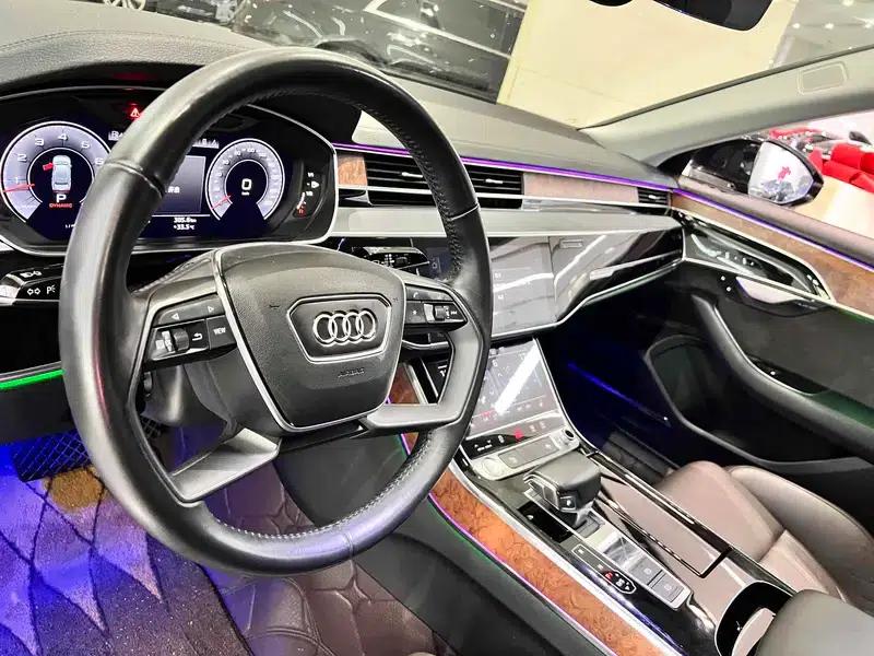 Audi A8 2018 A8L 55 TFSI quattro Premium Edition — миниатюра 7