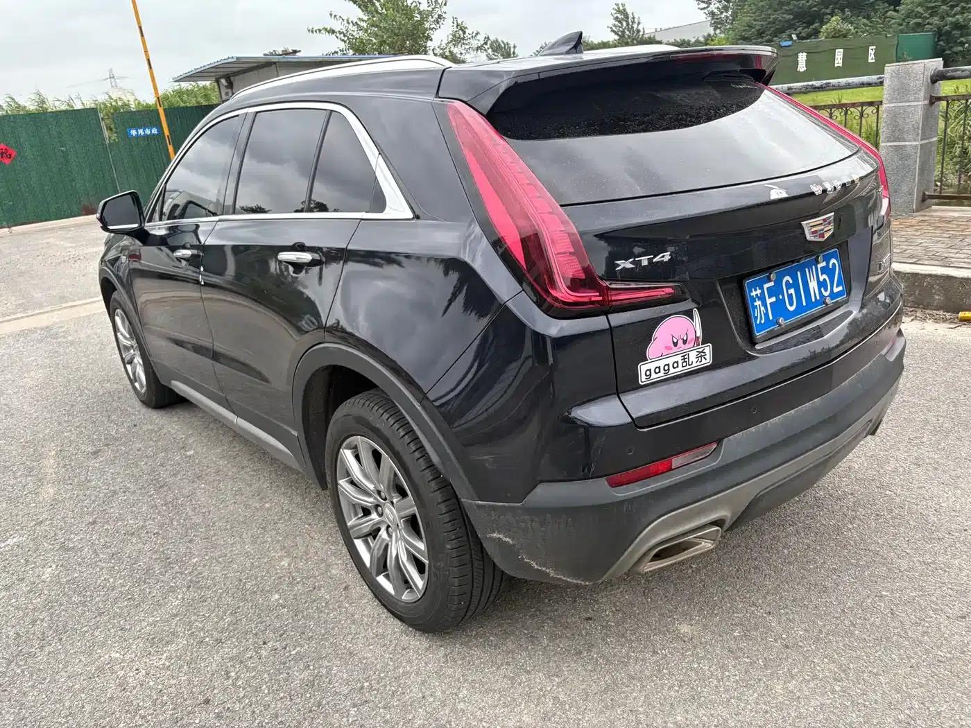 2022 Cadillac XT4 28T 2WD Premium — миниатюра 7