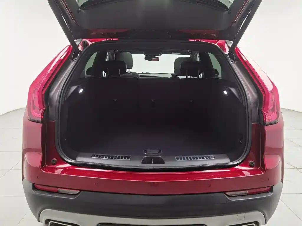 Cadillac XT4 2021 28T Two-Wheel Drive Premium Edition — миниатюра 16