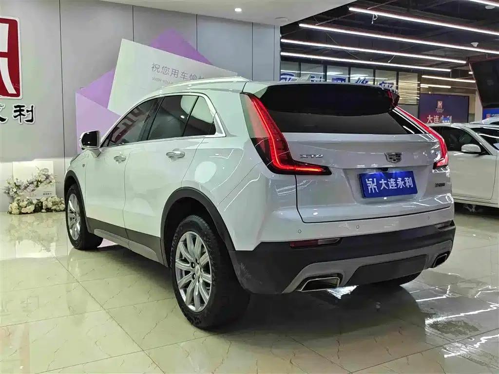 Cadillac XT4 2020 28T Two-Wheel Drive Premium Edition — миниатюра 17