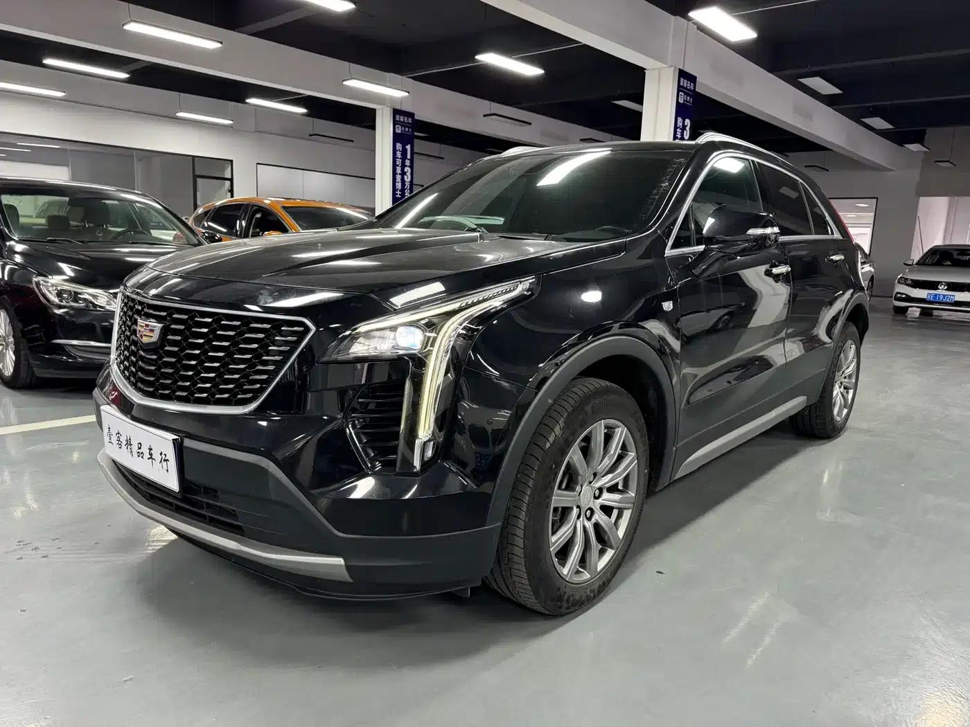 Cadillac XT4 2021 28T Two-Wheel Drive Premium Edition — миниатюра 1