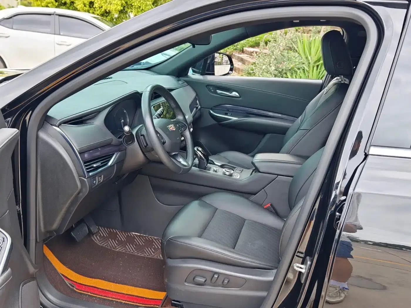 Cadillac XT4 2022 28T 2WD Fashion Edition — миниатюра 14