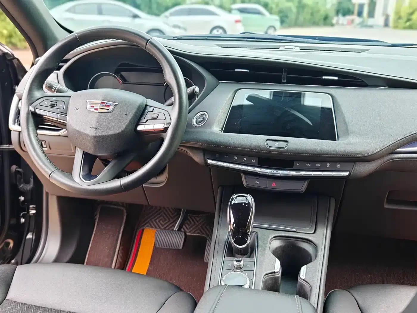 Cadillac XT4 2022 28T 2WD Fashion Edition — миниатюра 20