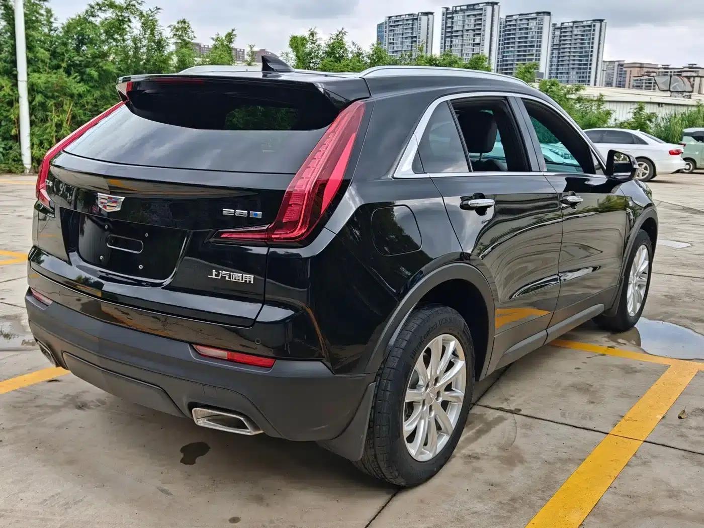 Cadillac XT4 2022 28T 2WD Fashion Edition — миниатюра 5