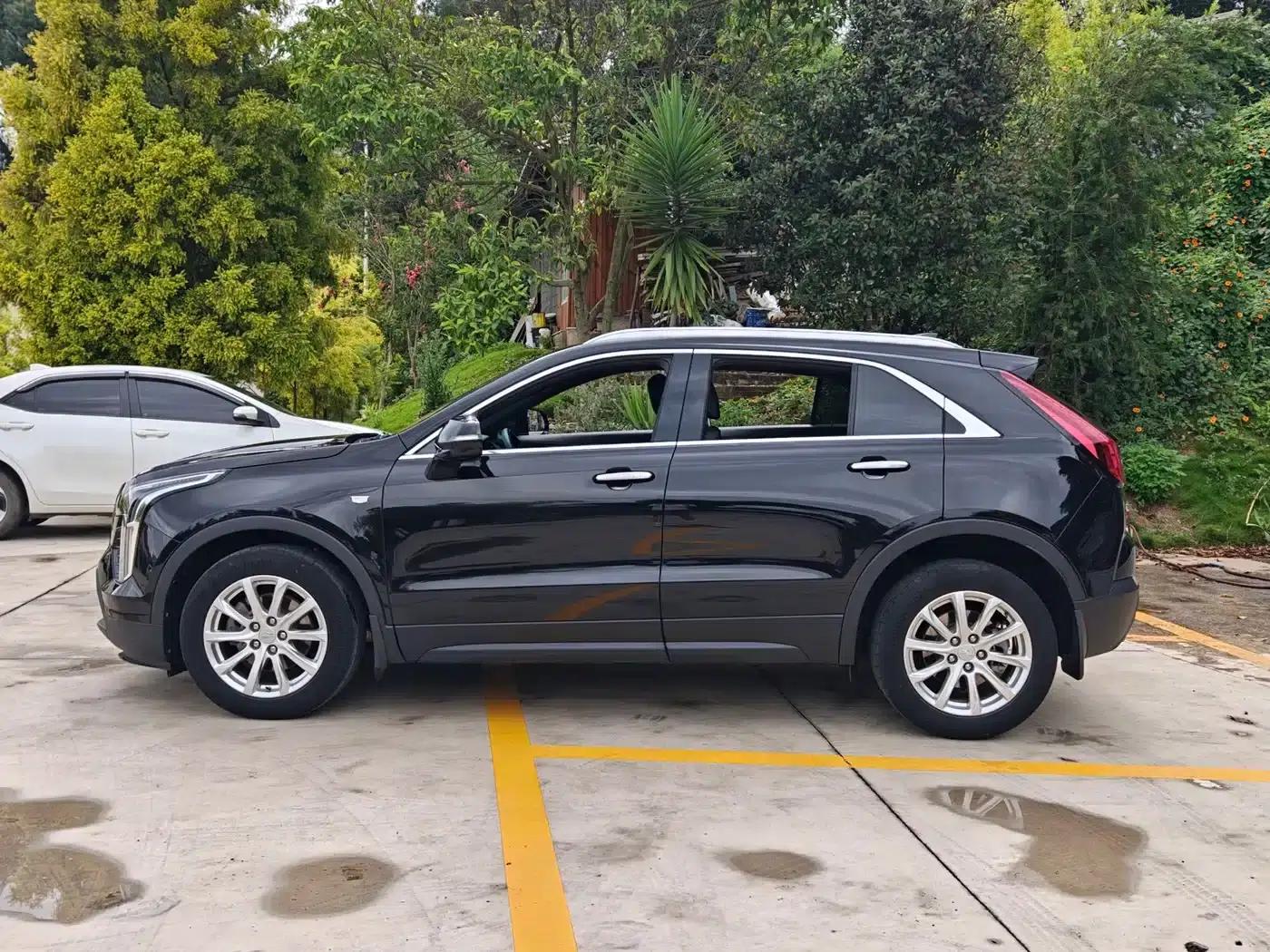 Cadillac XT4 2022 28T 2WD Fashion Edition — миниатюра 9