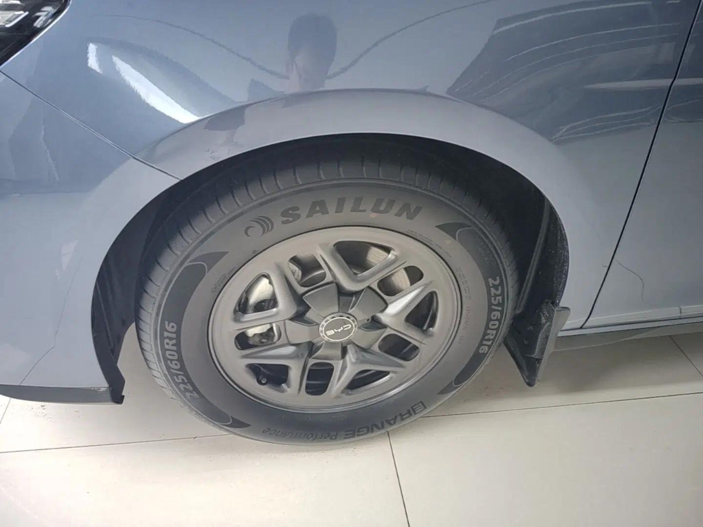 BYD Seal 05 DM-i 2025 DM-i Smart Drive 55KM Luxury Model — миниатюра 10
