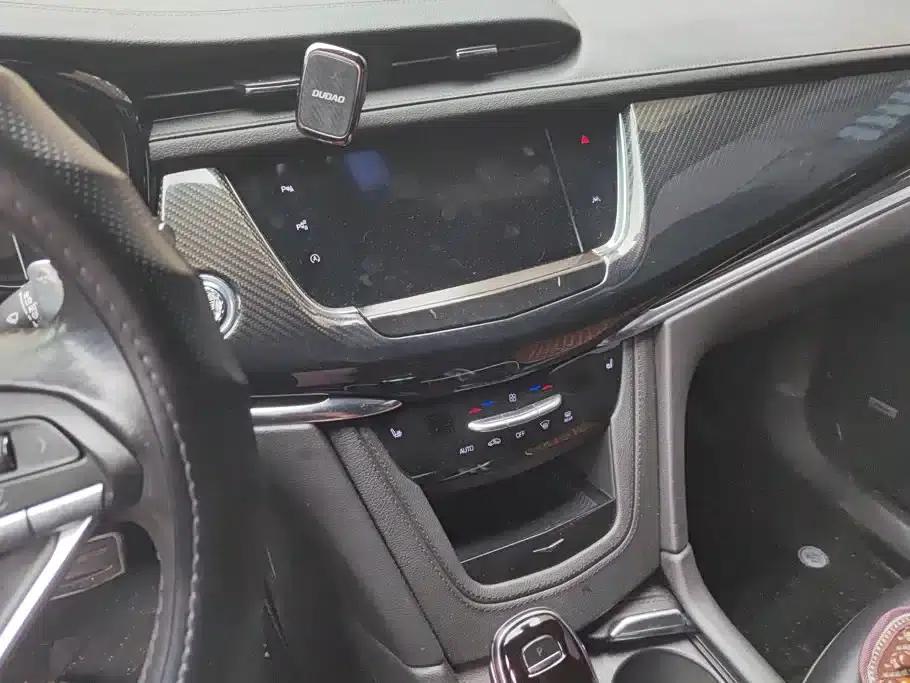 2020 Cadillac XT6 Facelift 28T Six-Seat Luxury — миниатюра 13