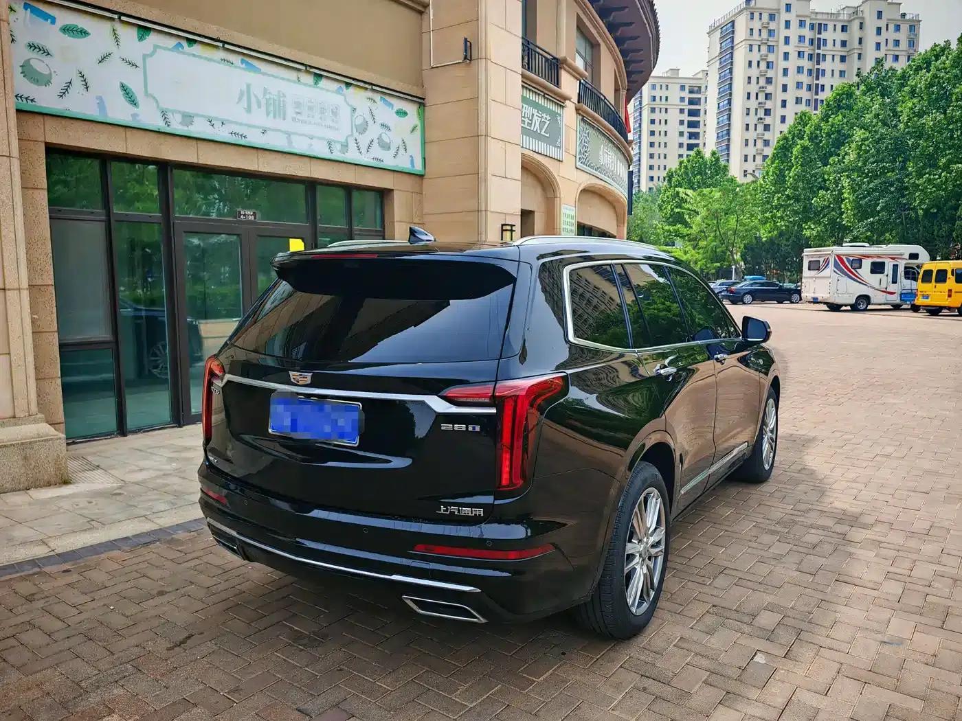 Cadillac XT6 2022 2.0T Six-Seat AWD Luxury 120th Anniversary Limited Edition — миниатюра 22