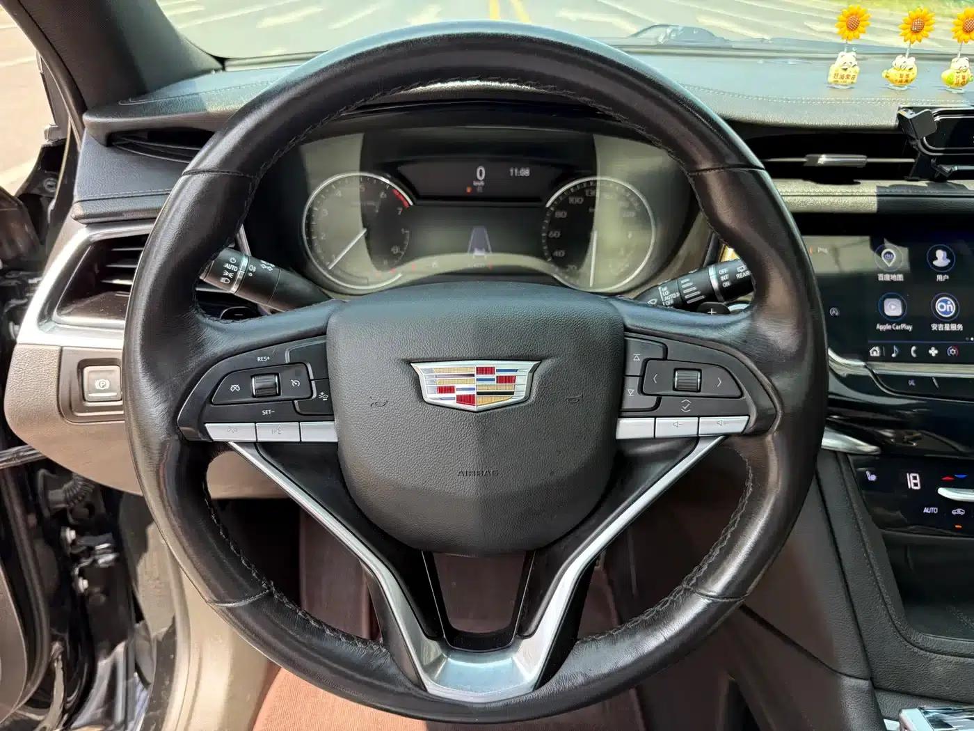 Cadillac XT6 2022 2.0T 7-seater 2WD Luxury — миниатюра 6