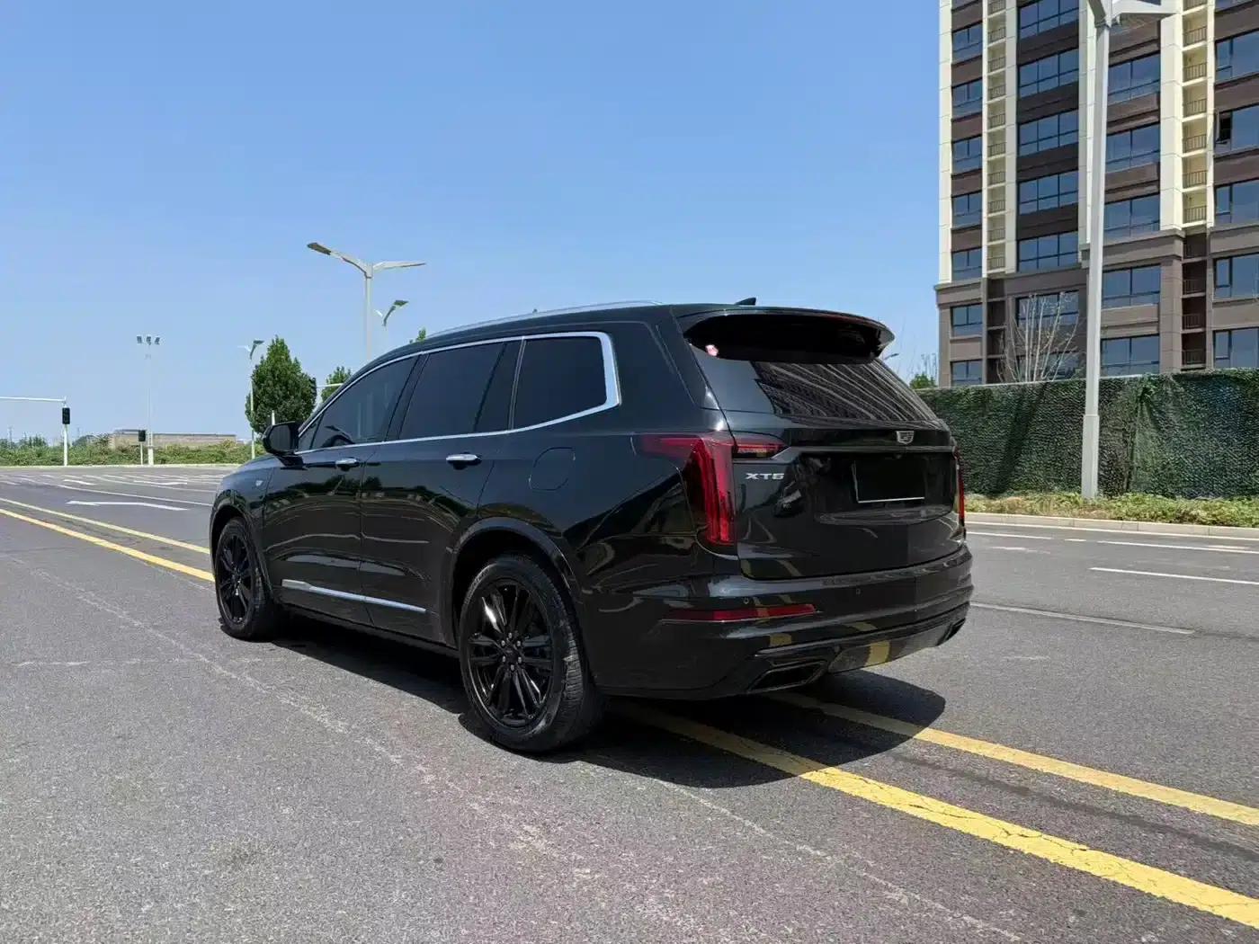 Cadillac XT6 2022 2.0T 7-seater 2WD Luxury — миниатюра 9