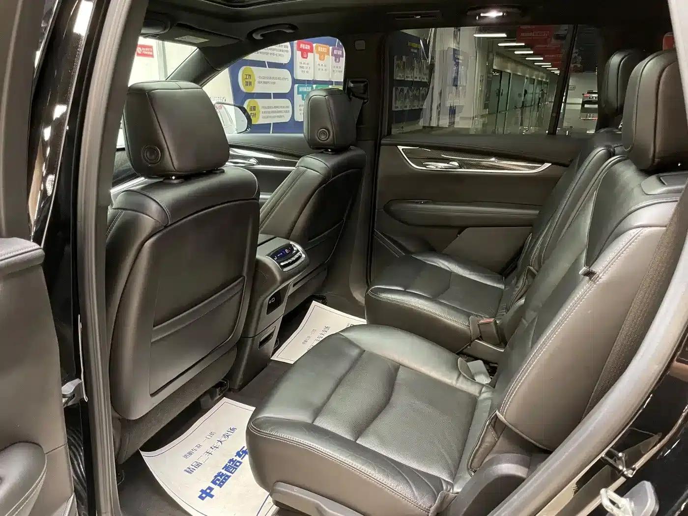 Cadillac XT6 2020 28T Six-Seat Luxury Sport Ultimate Safety Edition — миниатюра 13