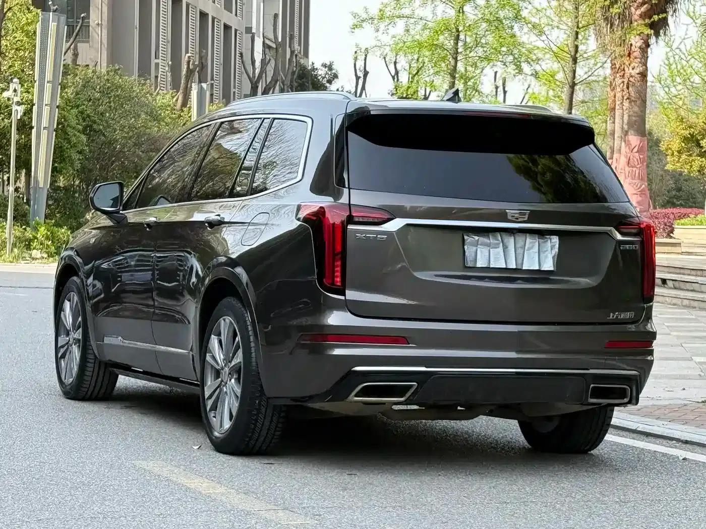 2020 Cadillac XT6 28T 7-Seat Luxury — миниатюра 9