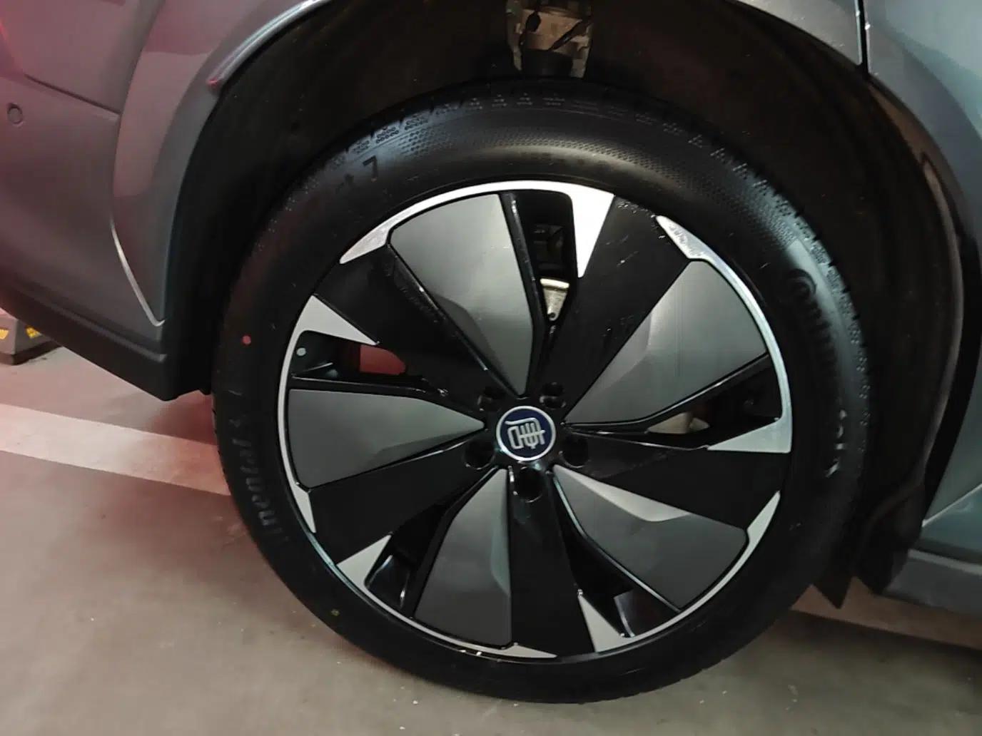 BYD Tang L 2025 DM 175KM Drone Player Edition — миниатюра 11