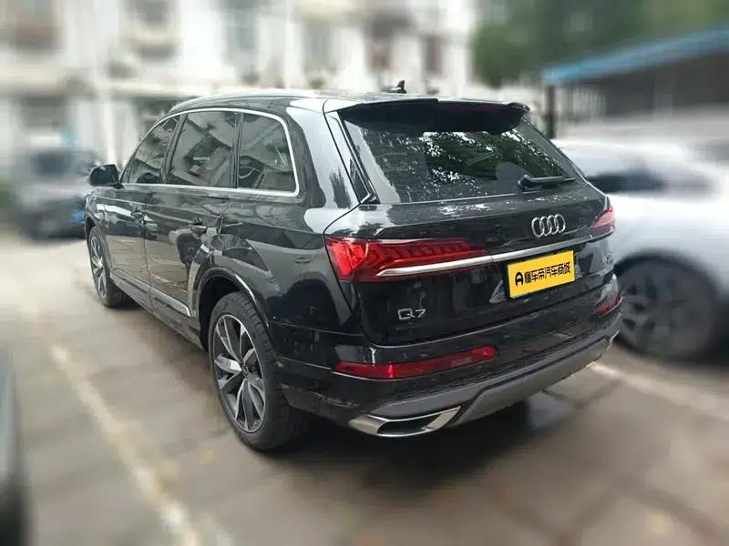 Audi Q7 2022 55 TFSI quattro S line Sport — миниатюра 6