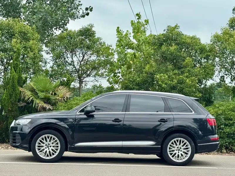 Audi Q7 2018 45 TFSI S line Sport — миниатюра 3