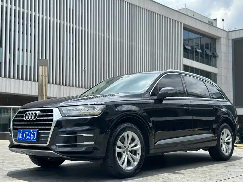 Audi Q7 2018 45 TFSI Technology Edition — миниатюра 1