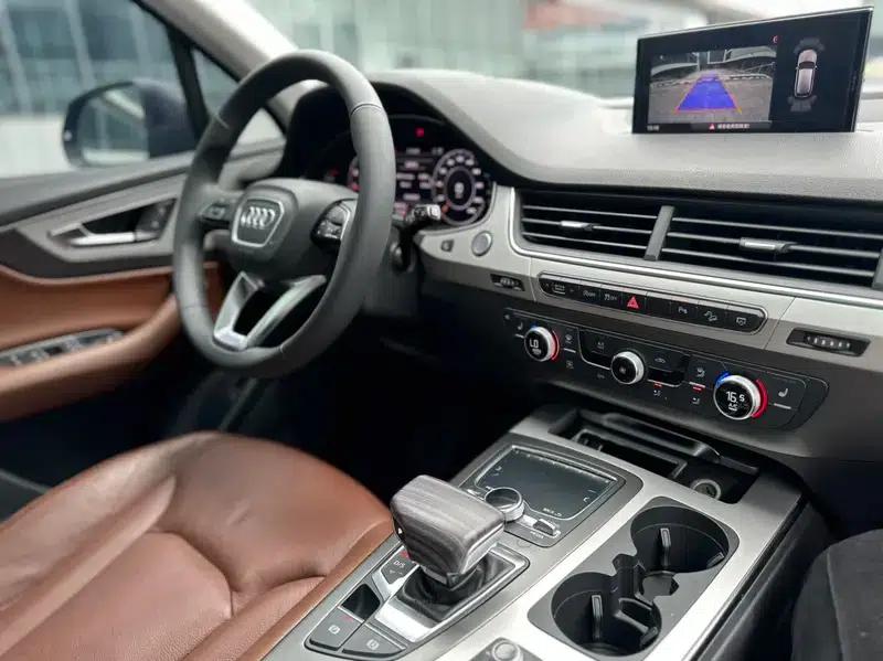 Audi Q7 2018 45 TFSI Technology Edition — миниатюра 11