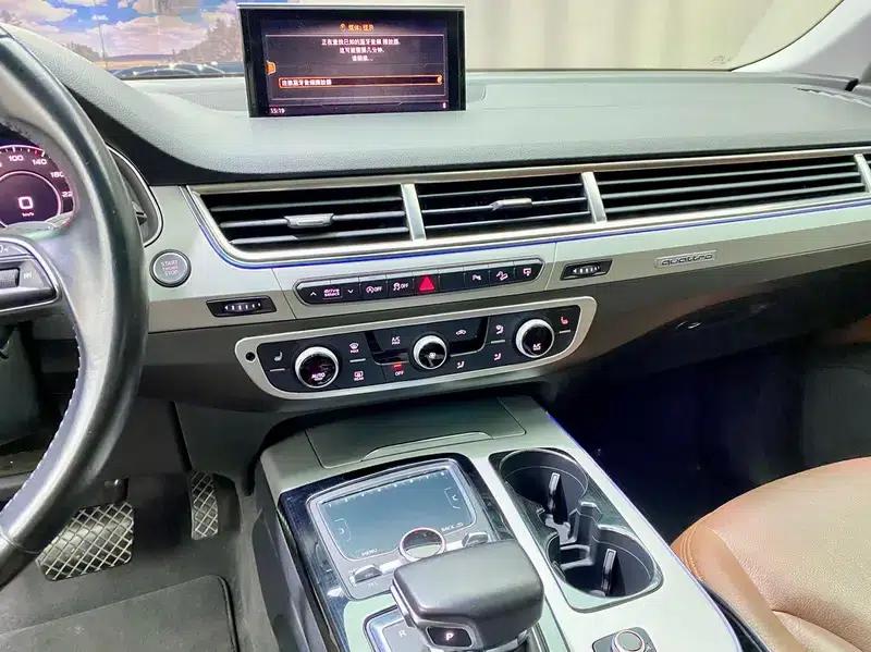 Audi Q7 2016 40 TFSI S line Sport — миниатюра 11