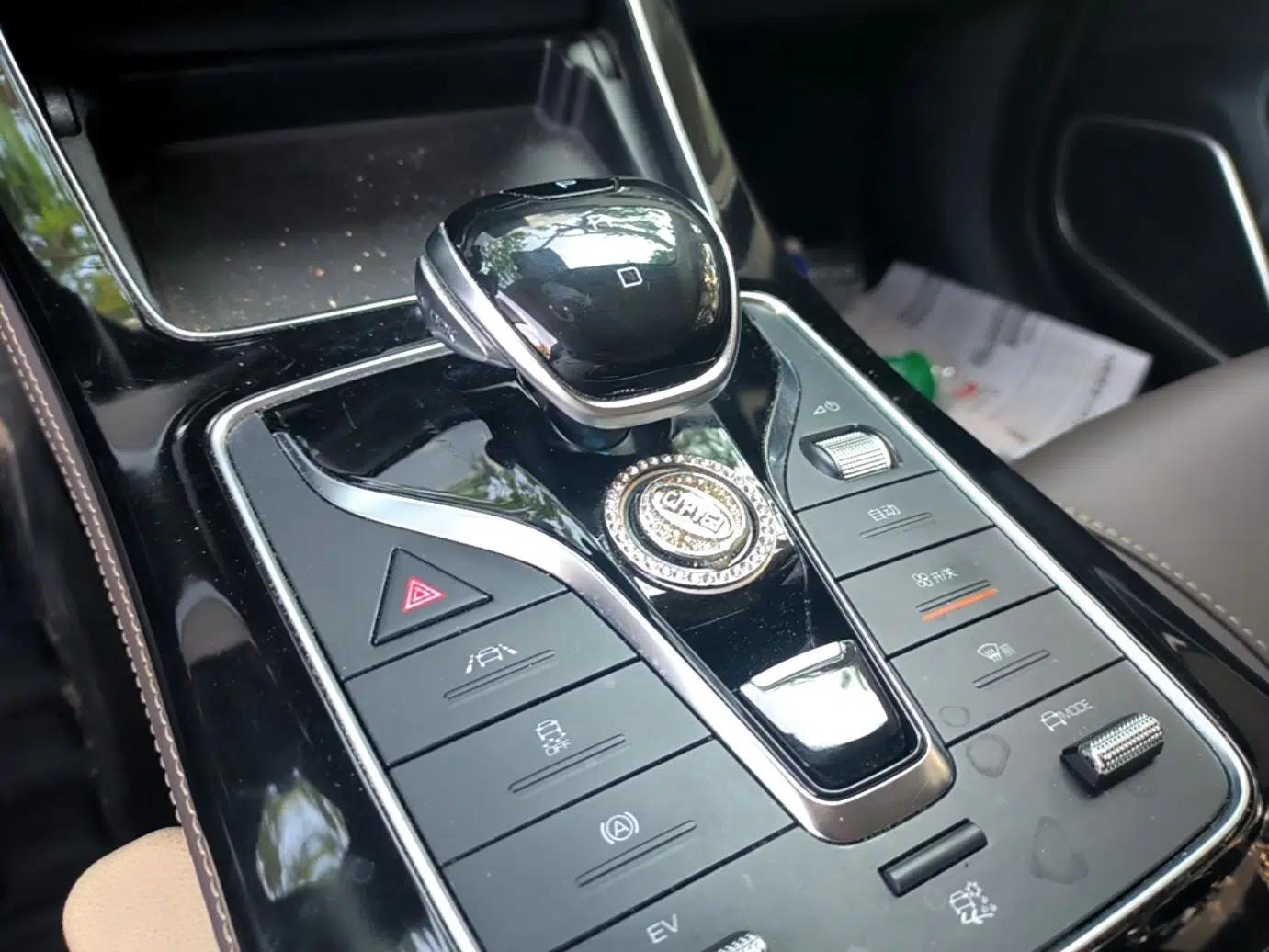 BYD Song MAX New Energy 2022 DM-i 105KM Flagship Model — миниатюра 21