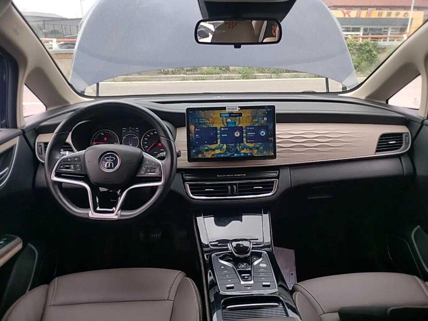 BYD Song MAX New Energy 2022 DM-i 105KM Flagship Model — миниатюра 12