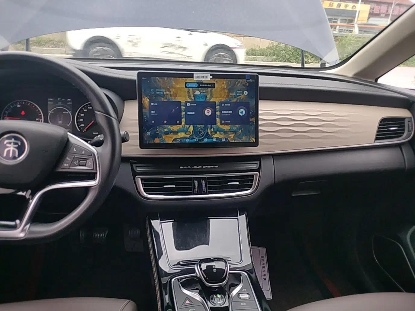 BYD Song MAX New Energy 2022 DM-i 105KM Flagship Model — миниатюра 15