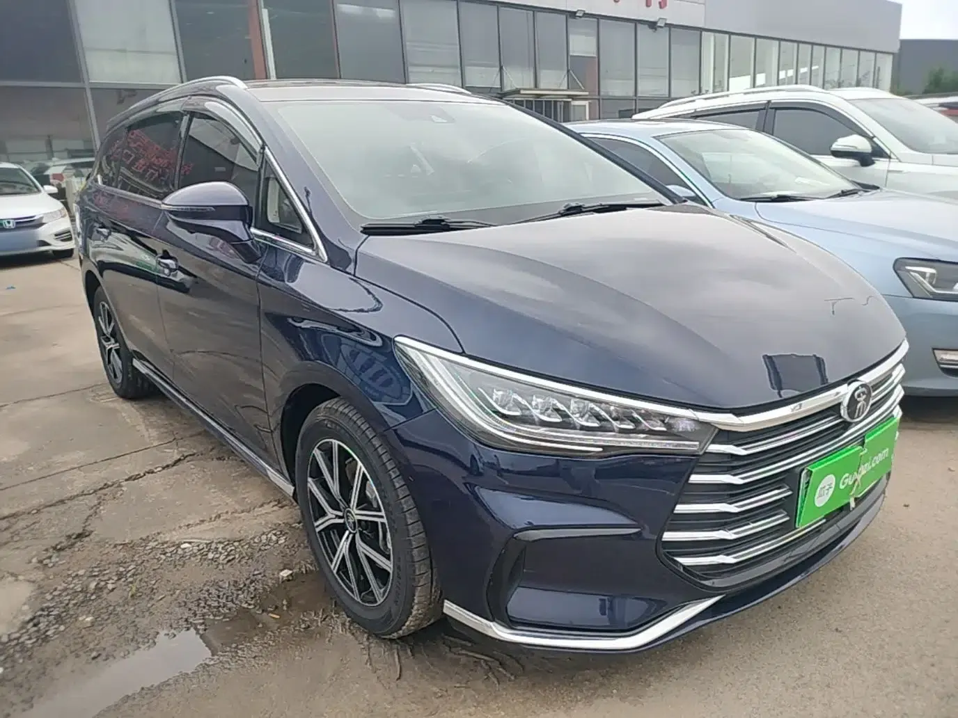 BYD Song MAX New Energy 2022 DM-i 105KM Flagship Model — миниатюра 3