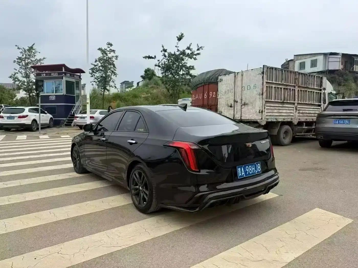 2022 Cadillac CT4 28T Luxury Edition — миниатюра 7