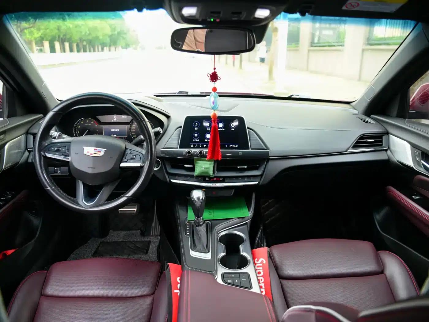 2020 Cadillac CT4 28T Elite — миниатюра 11