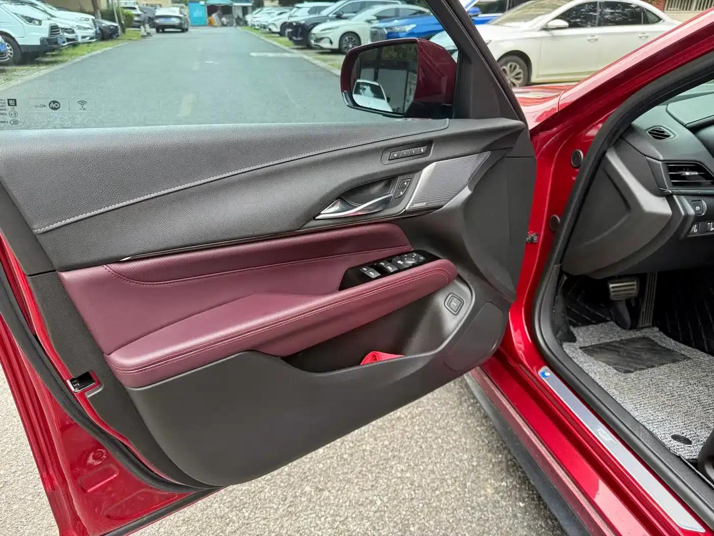 2020 Cadillac CT4 28T Elite — миниатюра 13