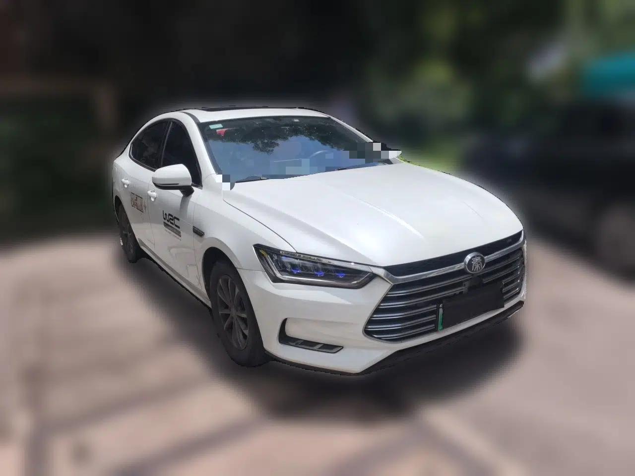 BYD Qin Pro New Energy 2019 DM Super Edition 1.5TI Automatic Smart Connect X-Trail Model China VI Standard — миниатюра 3