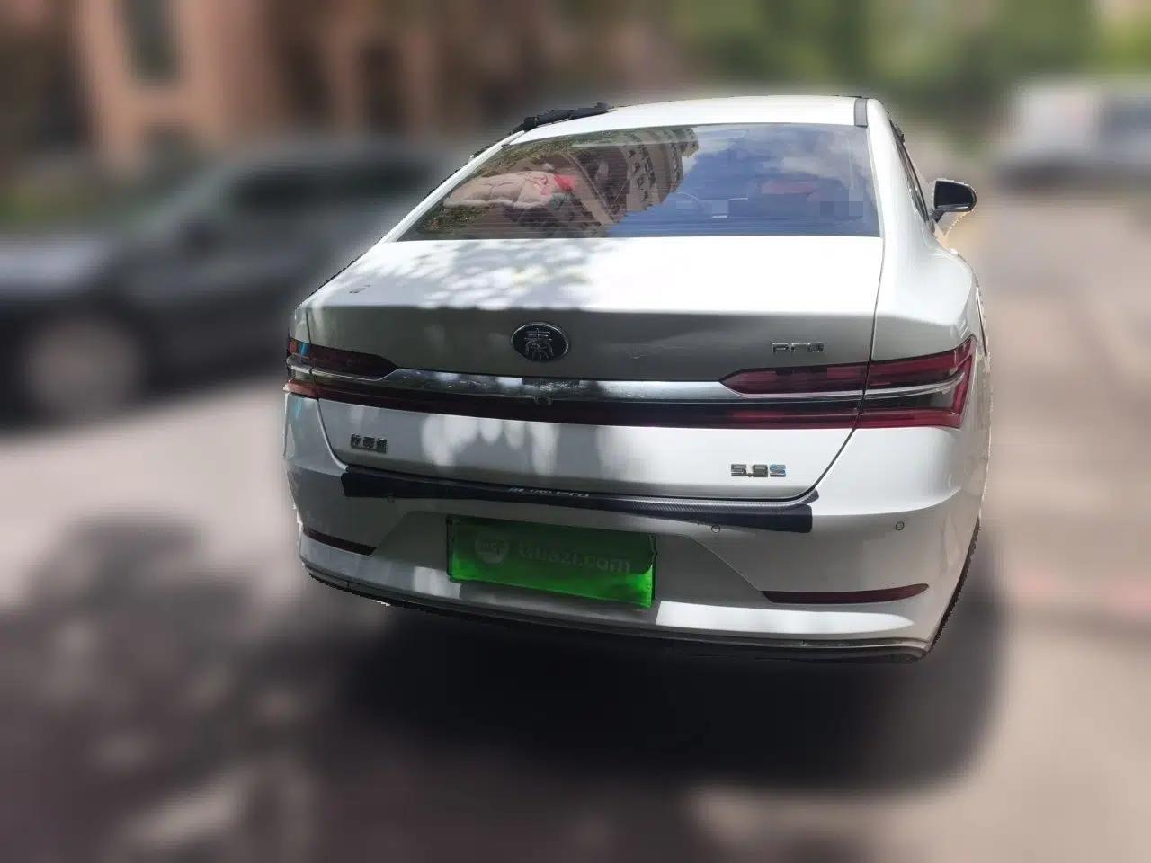 BYD Qin Pro New Energy 2019 DM Super Edition 1.5TI Automatic Smart Connect X-Trail Model China VI Standard — миниатюра 5